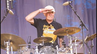 Music video thumbnail preview for Solstice -  Morning Light Live at Cropredy 23 with Clive Bunker by Solstice
