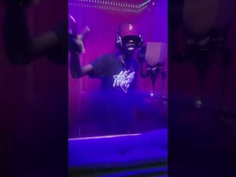 ¥ung Genna DJ {Coke Refix 🇯🇲 🇬🇾 {D Boat Jus Sink Widdi Herbs}