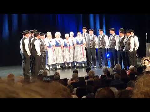 Haeb Aufnahme Häb Dank (Mathys) mit Jodelchörli am Pfäffikersee