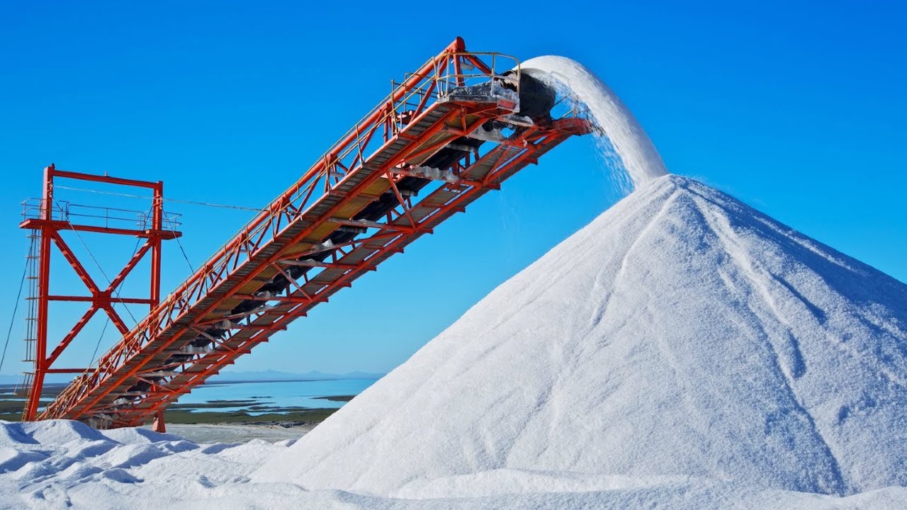 COMO se HACE la SAL marina en la SALINA más GRANDE del MUNDO🧂| Como se EXTRAE la SAL del MAR