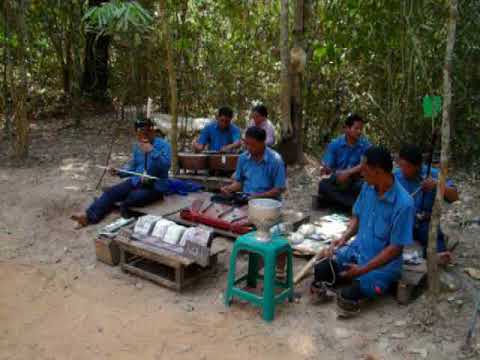 Камбоджа. Музыка для туристов