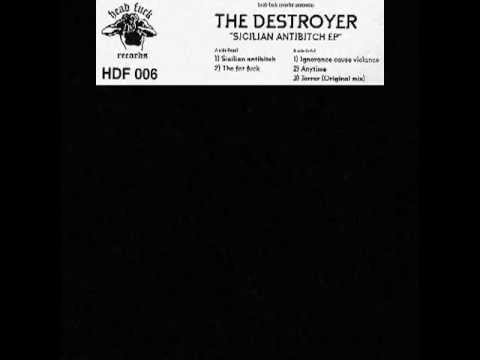 THE DESTROYER - terror