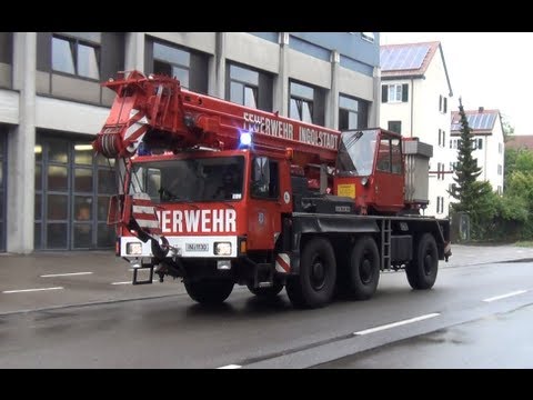 Einsatzfahrt KdoW, Reserve LF, RW 2 + Kran BF Ingolstadt