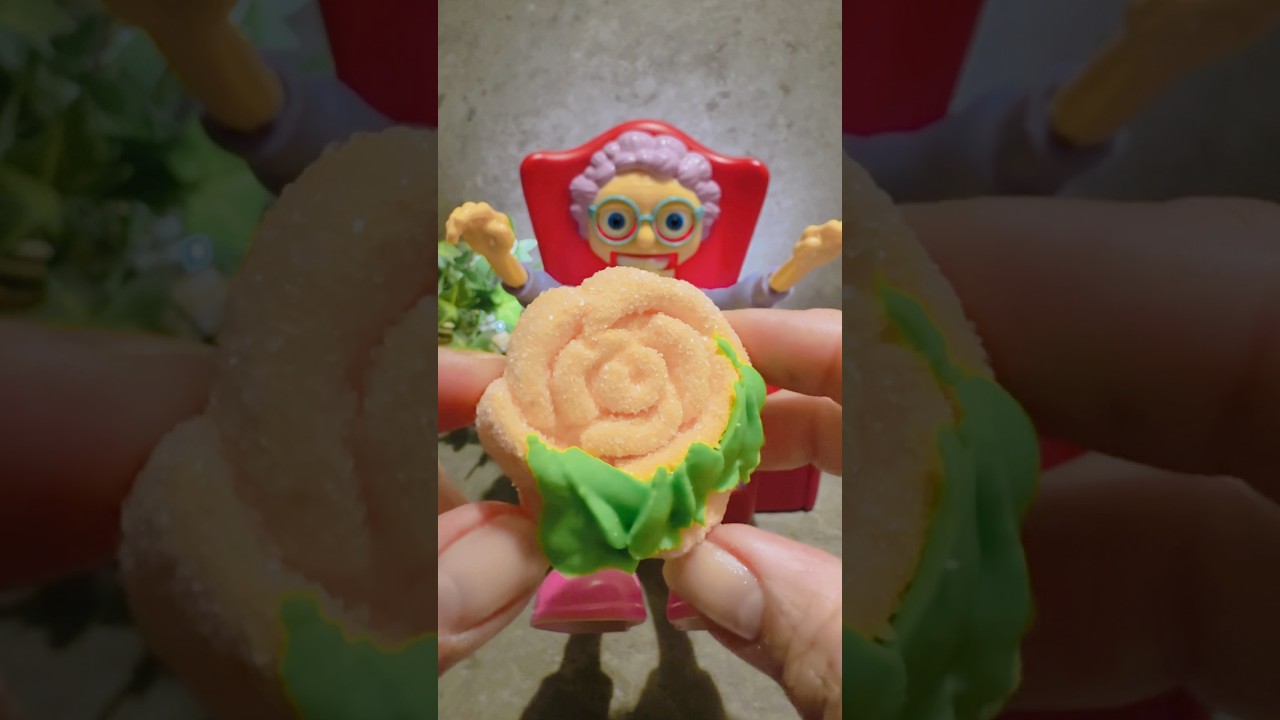 ASMR GREEDY GRANNY LOVE EATING ORANGE CANDY #shortvideo #asmr #trending #shorts