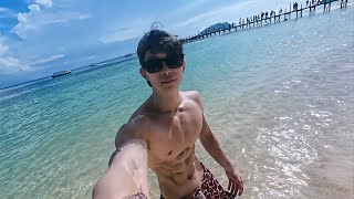 Download lagu 😍Want to enjoy the sun and sand together? Chinese bodybuilding heartthrob 'waku waku' mp3