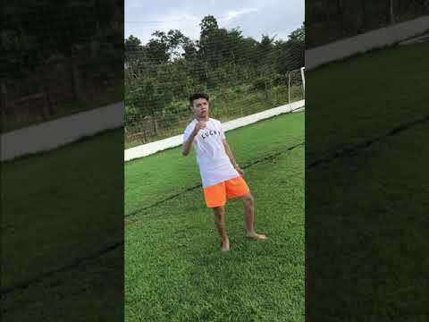 Batalha de Passinho - FAZ A POSE X IMPRESSIONANTE BREGA FUNK