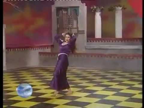 Abida Usmani's Tribute to Madam Noor Jahan - Tainu Bechain Nighawan Salaam Kehndiyan Ne