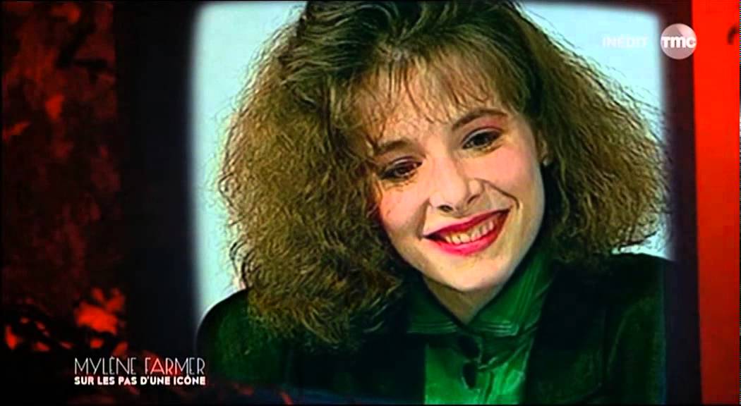 Miniature de la vidéo Mylène Farmer - Sur les pas d'une icône du film Mylène Farmer : sur les pas d'une icône