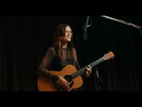 Sahara Moon - "Green Eyes Like Emerald" (Stager Microphones)