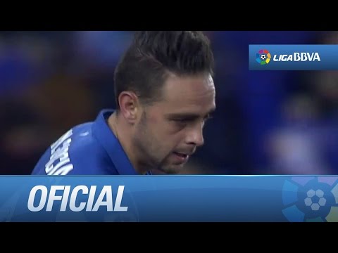 Recorte y disparo de Sergio García al lateral de la red