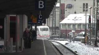 preview picture of video 'Durchfahrt ICE 1 durch Offenburg Hauptbahnhof'