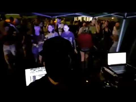 Dj-Axel Dj a 360° ogni genere musicale Montebelluna Musiqua Dj-Axel Dj a 360° ogni genere musicale Montebelluna Musiqua