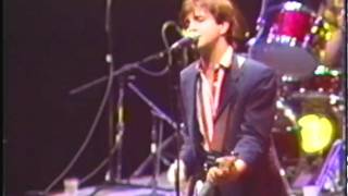 Jay O'Rourke plays with the Insiders @ the Vic Theater 1987