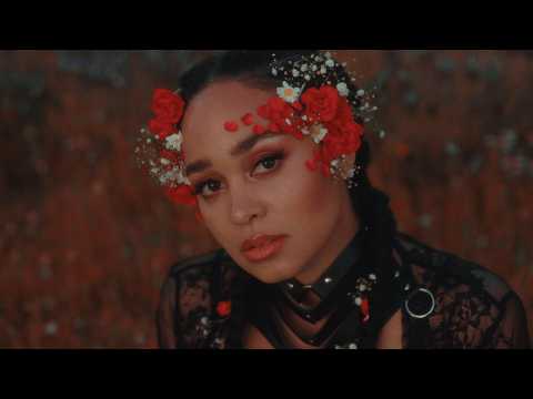 Melissa Bonny - Highs and Lows (Official Visualizer)