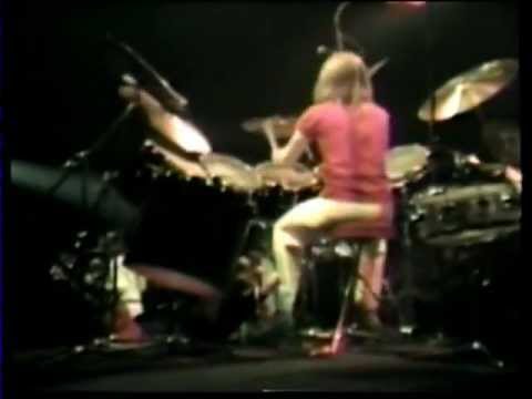 Genesis - Firth Of Fifth - Seconds Out
