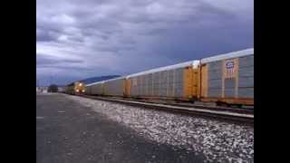 preview picture of video 'UP hopper train at Carrizozo, NM'