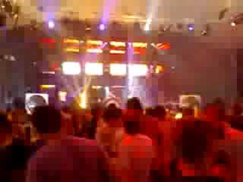 Sidney Samson vs. Skitzofrenix @ Intents Festival 2008 ft. MC Gee (1)