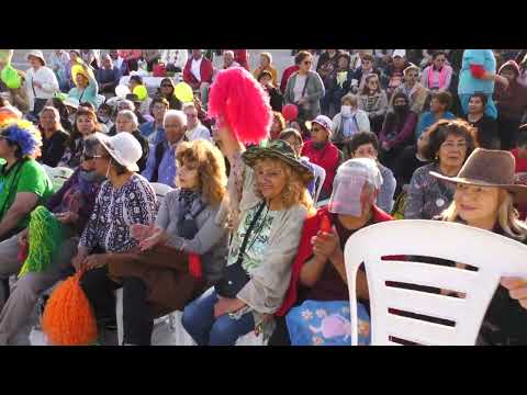 Fue coronada la nueva reina de las personas mayores