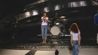 t.A.T.u- Ne ver&#39;, ne bojsya! (Eurovison 2003)