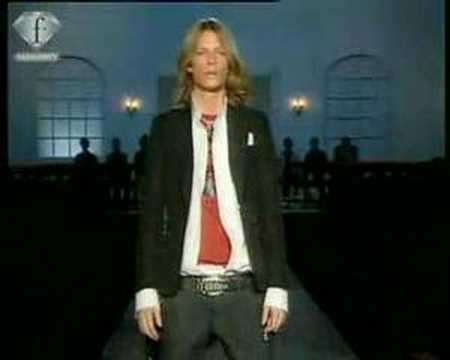 fashiontv | FTV.com - FULL SHOW D SQUARED- MILAN FW HOM AH 2005/2006