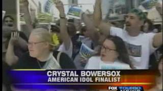 Crystal Bowersox sings to hometown crowd