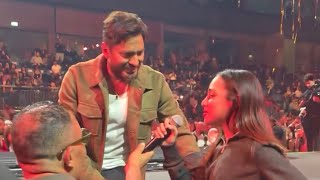 Download lagu Talia, Tamer Hosny's daughter, sings with him for the first time, performing 'Come Back To Me' at... mp3