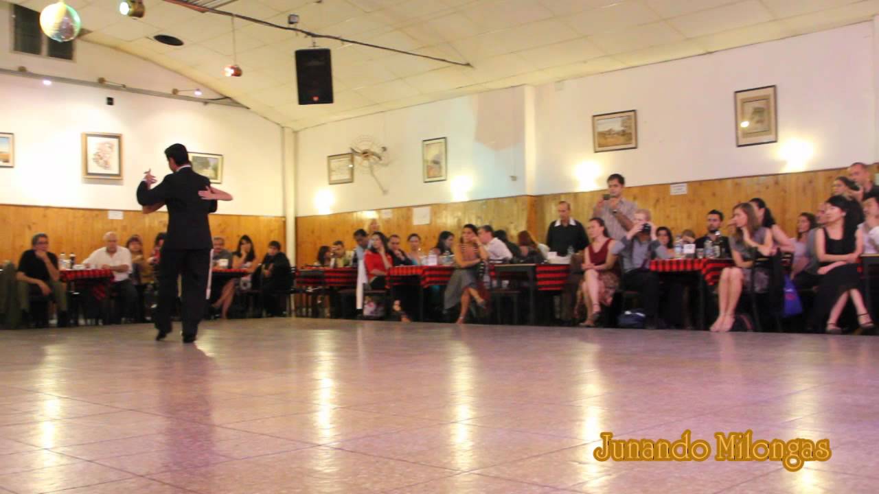 ALEJANDRO BERON Y VERONICA VAZQUEZ EN LA BALDOSA 03