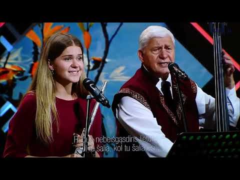 „Ar jau ruduo?“ . Kėdainių KC kapela „Vilainiai“, vadovas Antanas Mikalauskas.