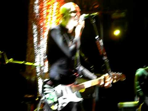 Smashing Pumpkins Cherub Rock  Chicago 12-08-08