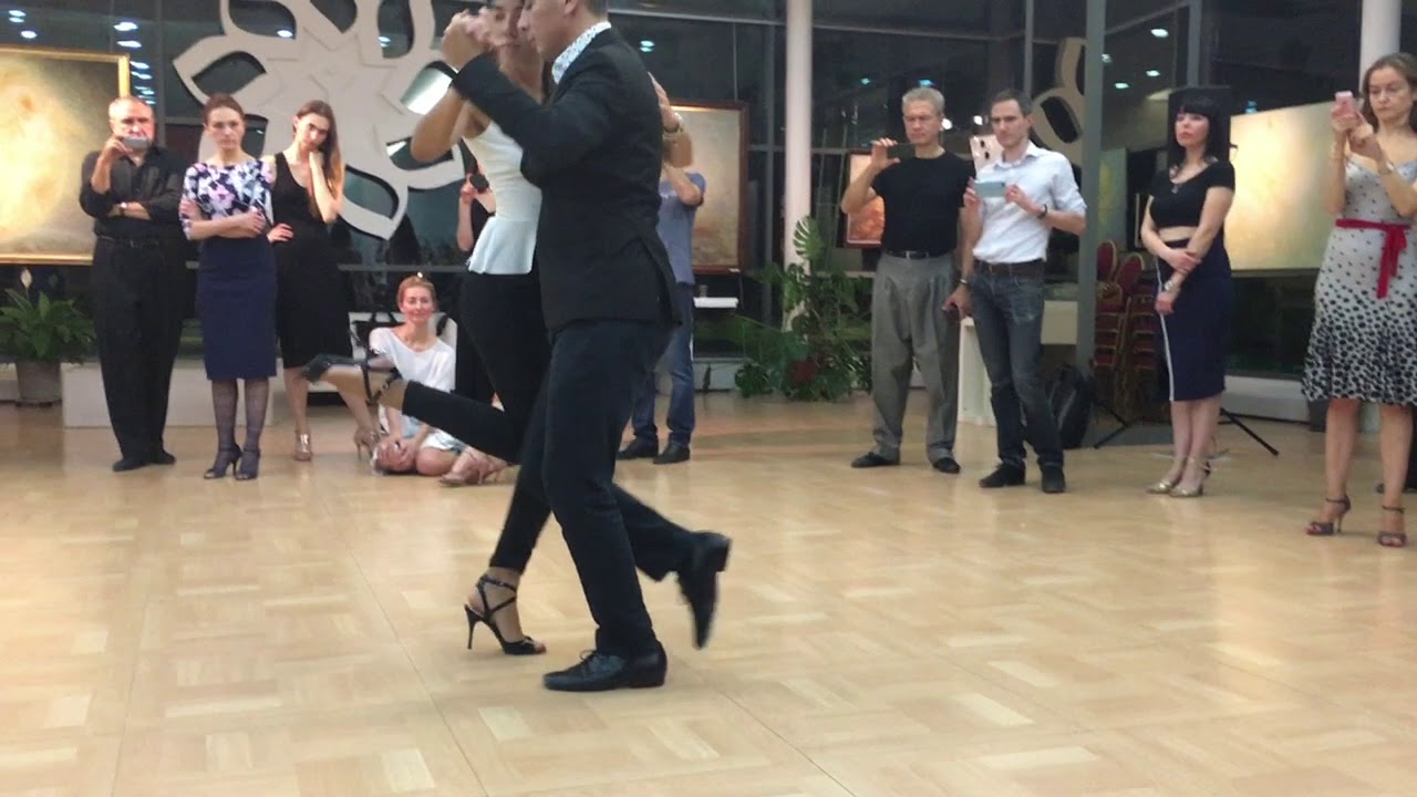 Sebastian Achaval y Roxana Suarez. Moscow. 04.10.2018