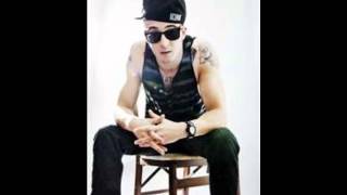 Runaround Web - Chris Webby