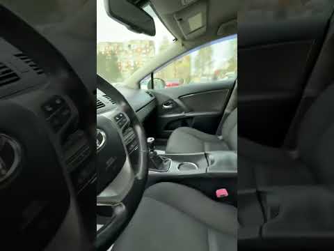 фото toyota avensis iii 0