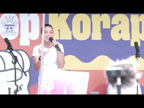 Jodi Sta. Maria speaks at Luneta rally