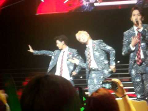 [20140422] B.A.P Live On Earth L.A.  III