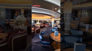 The perfect place for a cruise cocktail! The Commodore Club on Cunard's Queen Anne #cruise #cunard