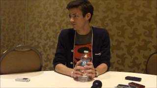The Flash Interview: Grant Gustin on Barry's Love Life and Father Figures