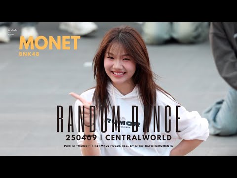 [Focus cam 4K60p] 250409 Monet BNK48 - RANDOM DANCE [FULL] |  BNK48 BUSKING @ centralwOrld