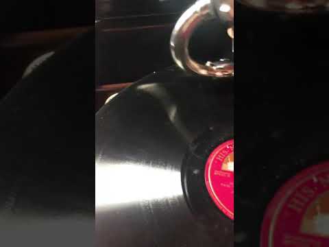 “Rhapsody in Blue” - Record 1 George Gershwin . Paul Whiteman Orchestra - soloist: The Composer 1927