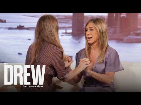 Jennifer Aniston Believes that Shirley MacLaine Was Her Mother in a Past Life | Drew Barrymore Show