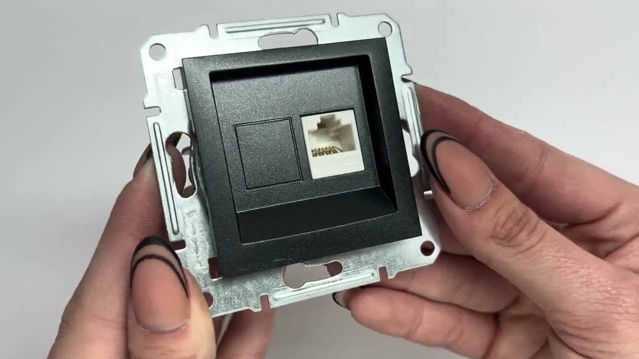 Розетка одинарна комп'ютерна RJ-45 SCHNEIDER Asfora антрацит EPH4300171