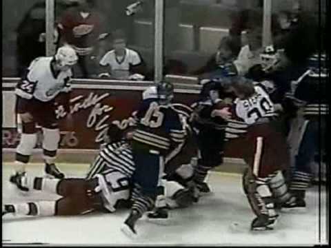 Bob Probert pays back maguire - RIP