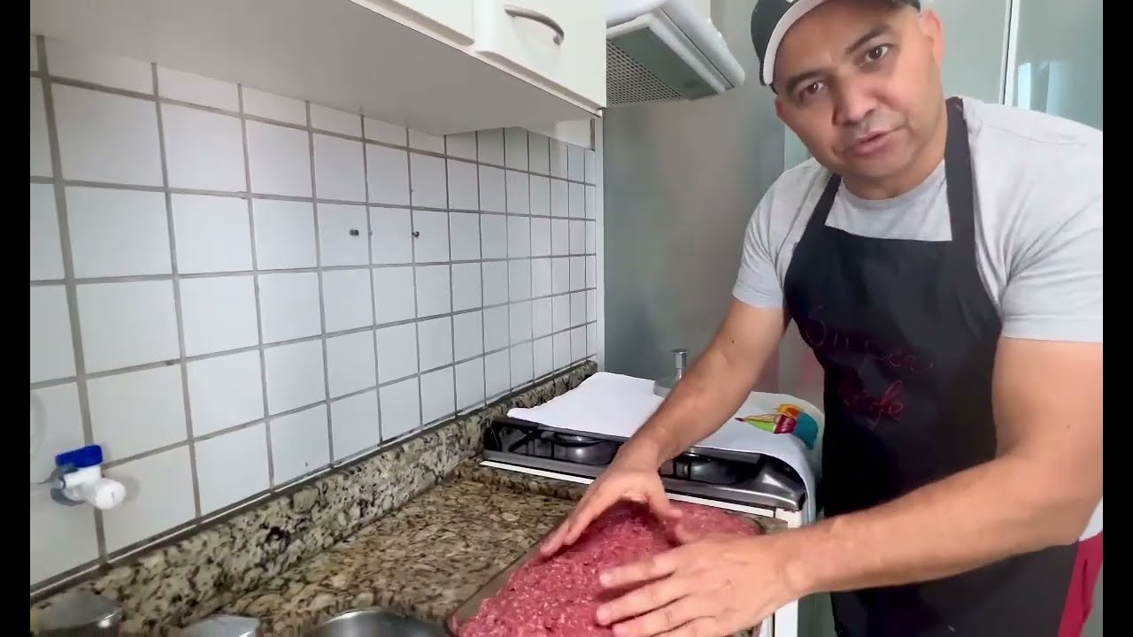 Como fazer hambúrguer caseiro simples e rápido #carnes #hamburg