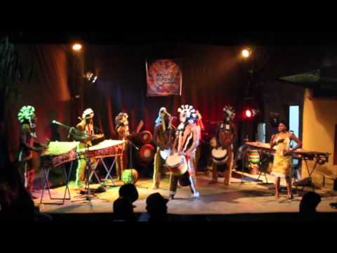 Bwazan in Concert (balafon and djembe solos) - Ouagadougou, Burkina Faso (Nov.7, 2015)