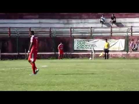 Gol olímpico de Adriano Pimenta no jogo ACP 3 x 1 A. A. Batel no WW 29.03.15