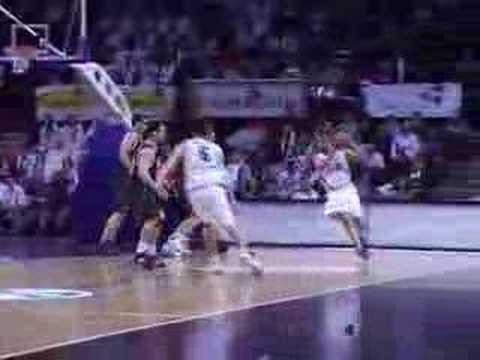 12 19-02-08 BCO-Kiev - Heerlijke score van Sam Van Rossom na