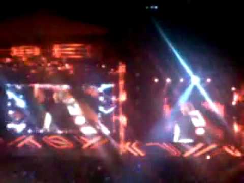 SHINee - ring ding dong @ SM TWON live in jakarta 2012
