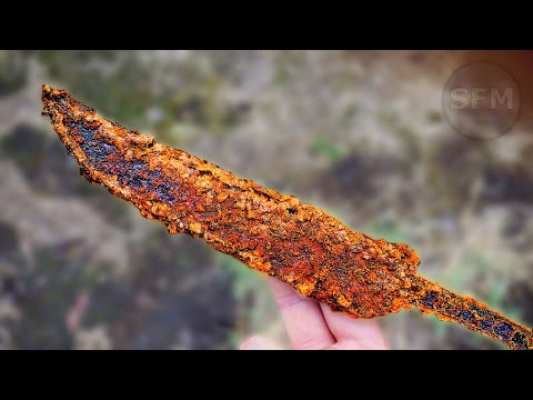 Restoration Antique Rusty Hunting Knife