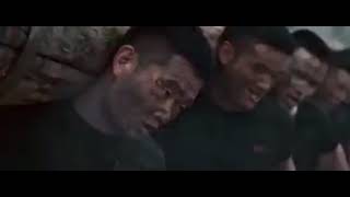 中国軍MAD「東方的威風」