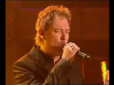 7.saade - Kallim kullast, esitaja Lenna Kuurmaa ja Pearu Paulus