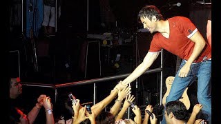 Enrique Iglesias - Mentiroso (LIVE)